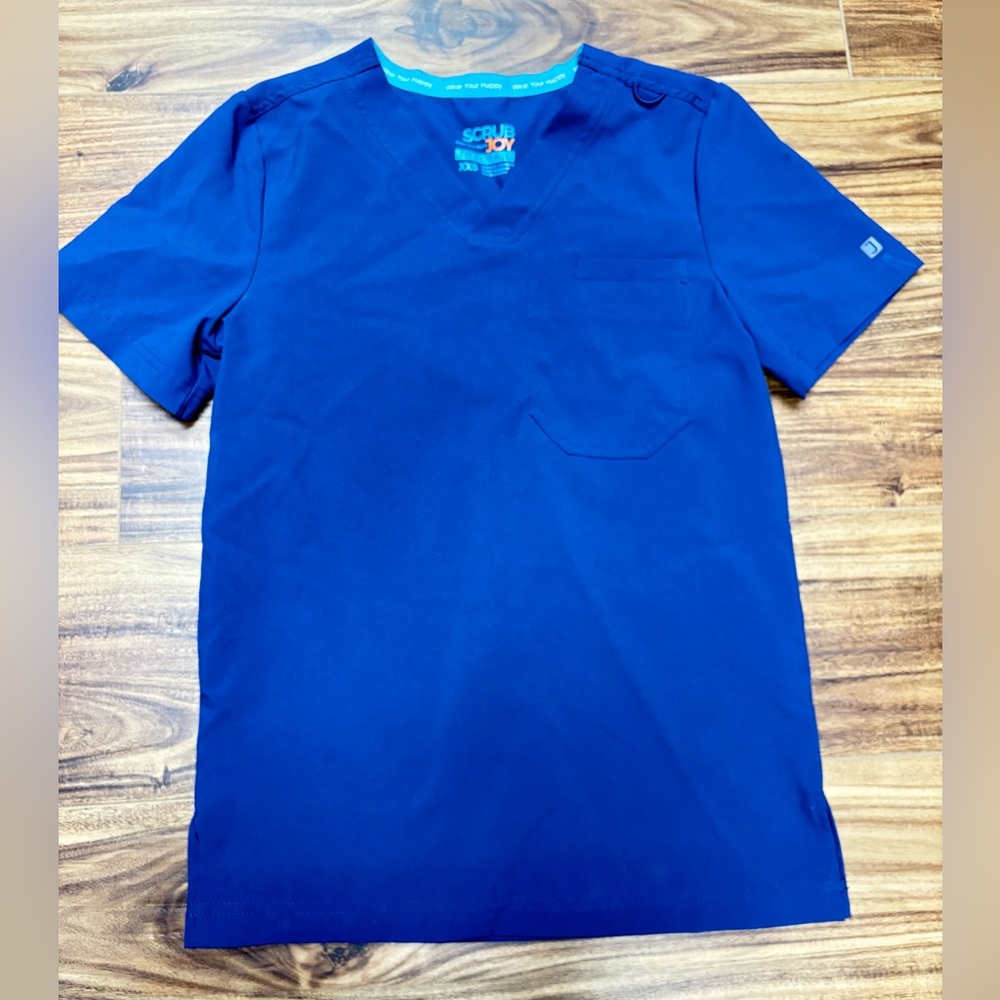 Scrub Joy blue short sleeve top, size XXS, gently worn